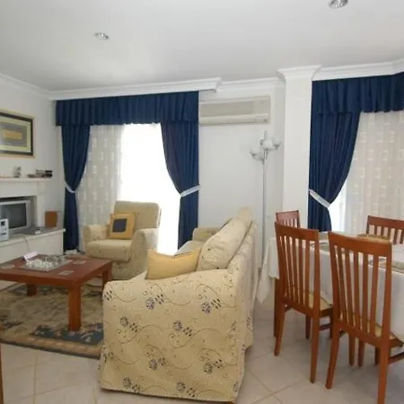 Orka Palm Villas *